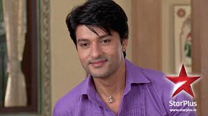 Anas Rashid pri hraní jeho najvýznamnejšej roly Sooraja Rathiho